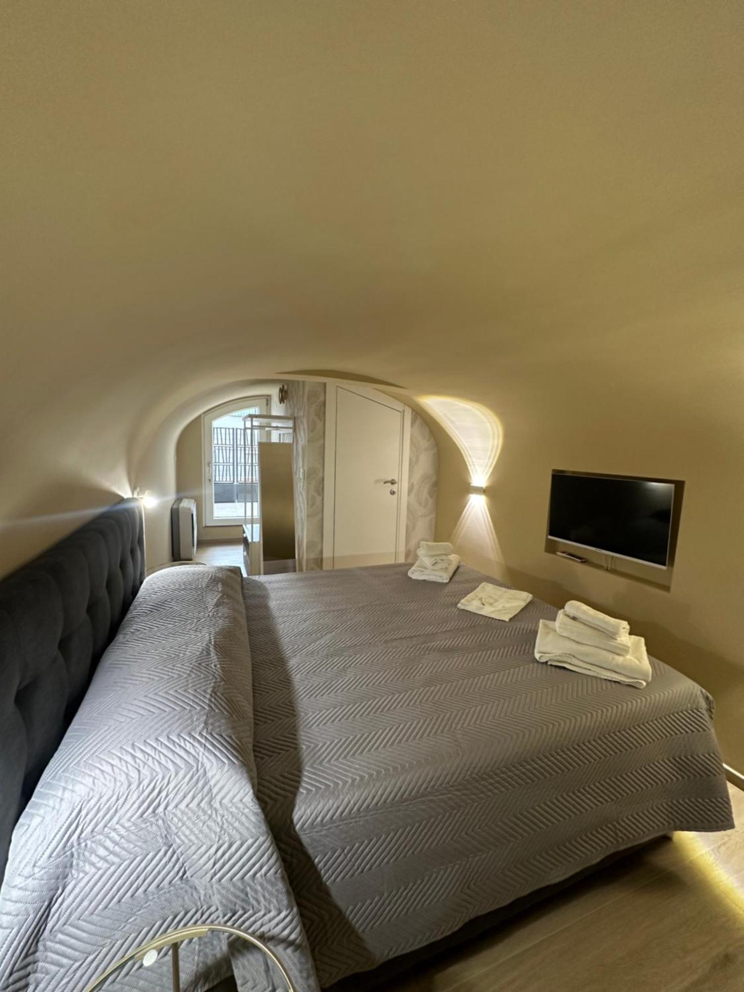 Apartamento Beata Elia Loft Bari Exterior foto