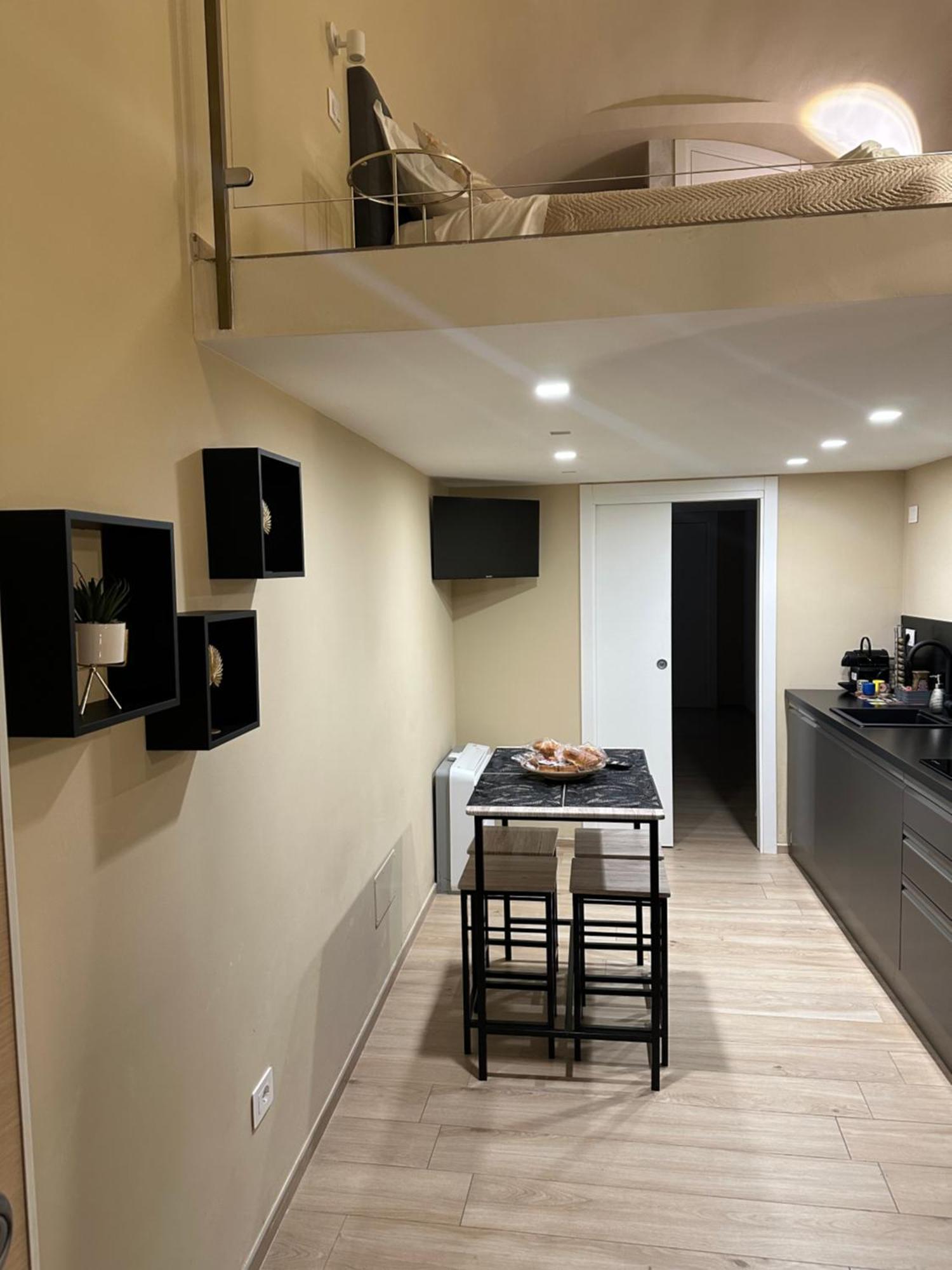 Apartamento Beata Elia Loft Bari Exterior foto